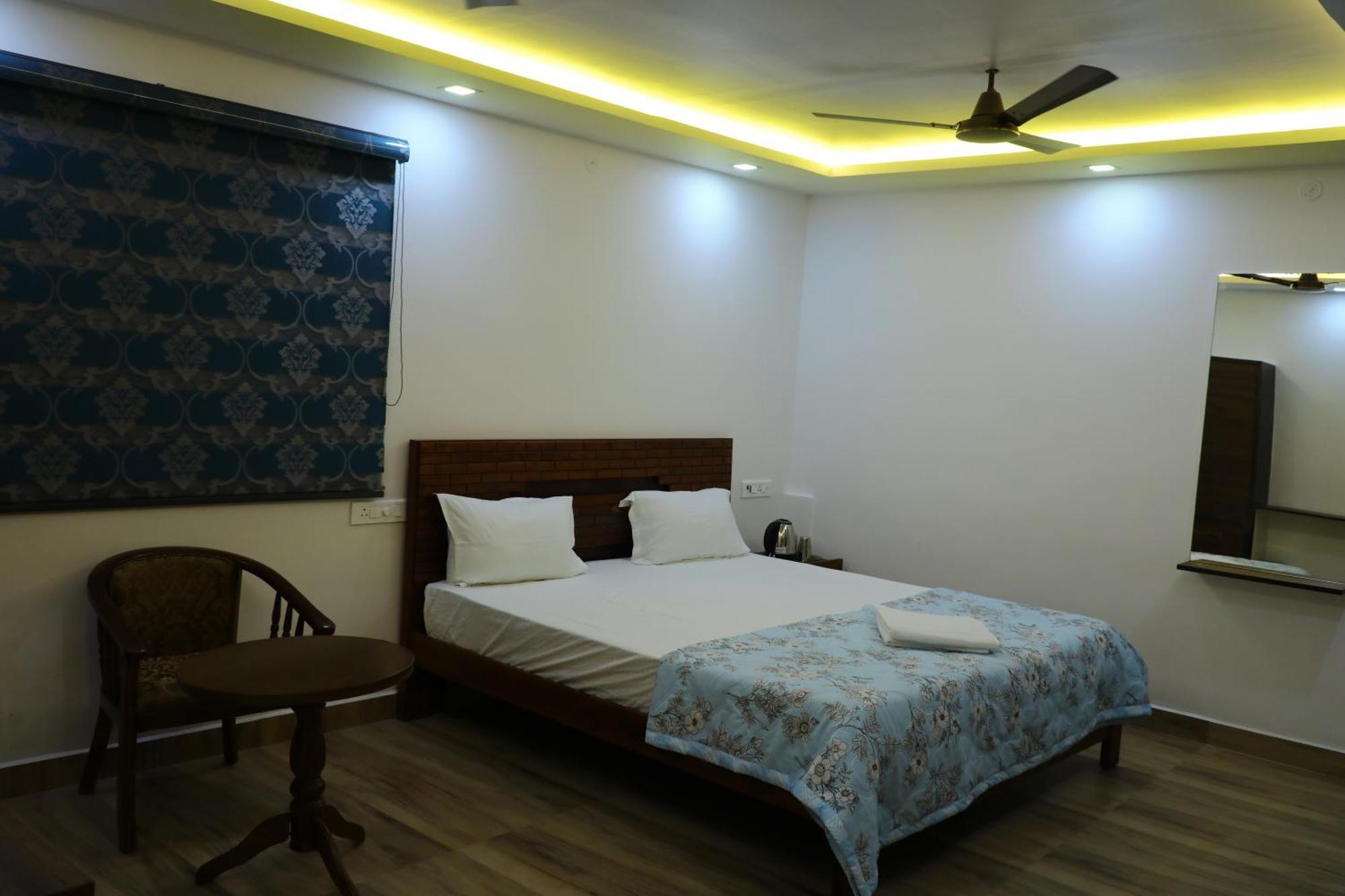 Hotel Jp Residency Yelagiri Exterior foto